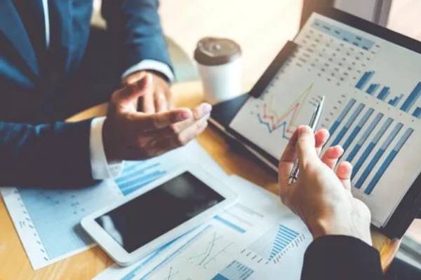 Establishing and developing contracting companies Establishing and developing contracting companies